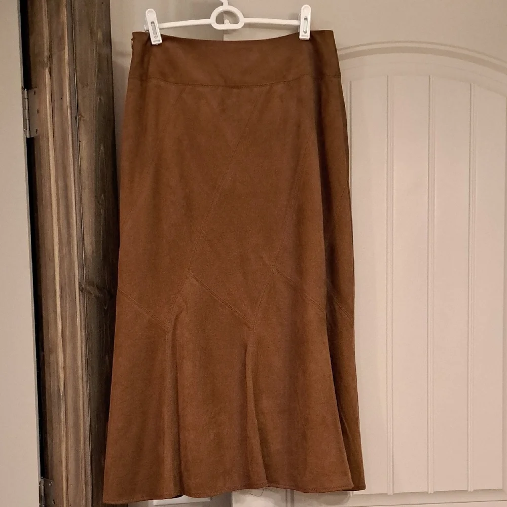 Katherine Barclay Brown Maxi A-Line Skirt - Picture 3 of 3